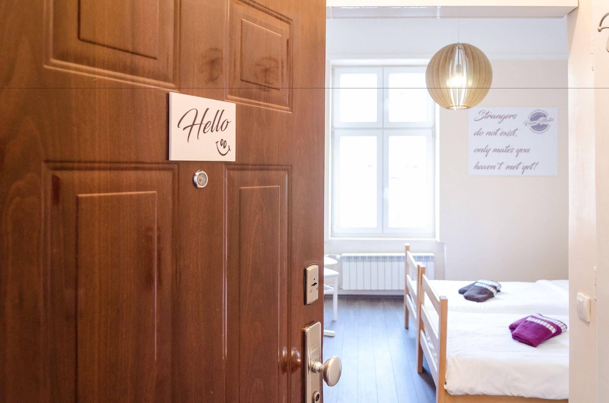 Roommates Hostel Beograd Eksteriør billede