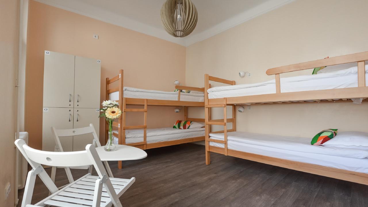 Roommates Hostel Beograd Eksteriør billede